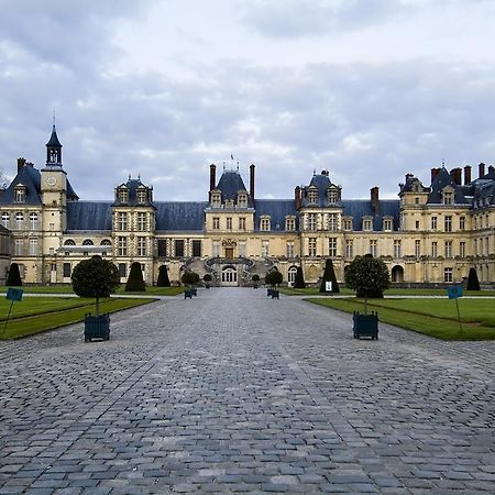 Hotel Restaurant Napoleon Fontainebleau Eksteriør bilde