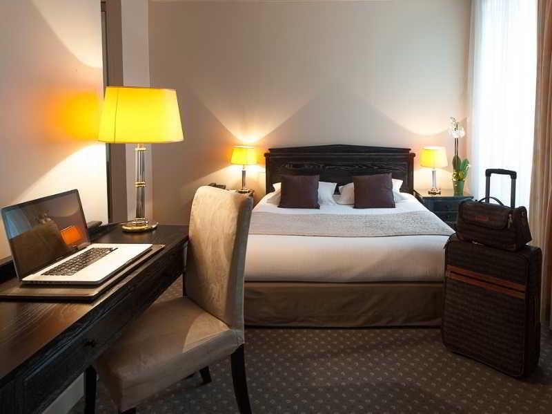 Hotel Restaurant Napoleon Fontainebleau Eksteriør bilde