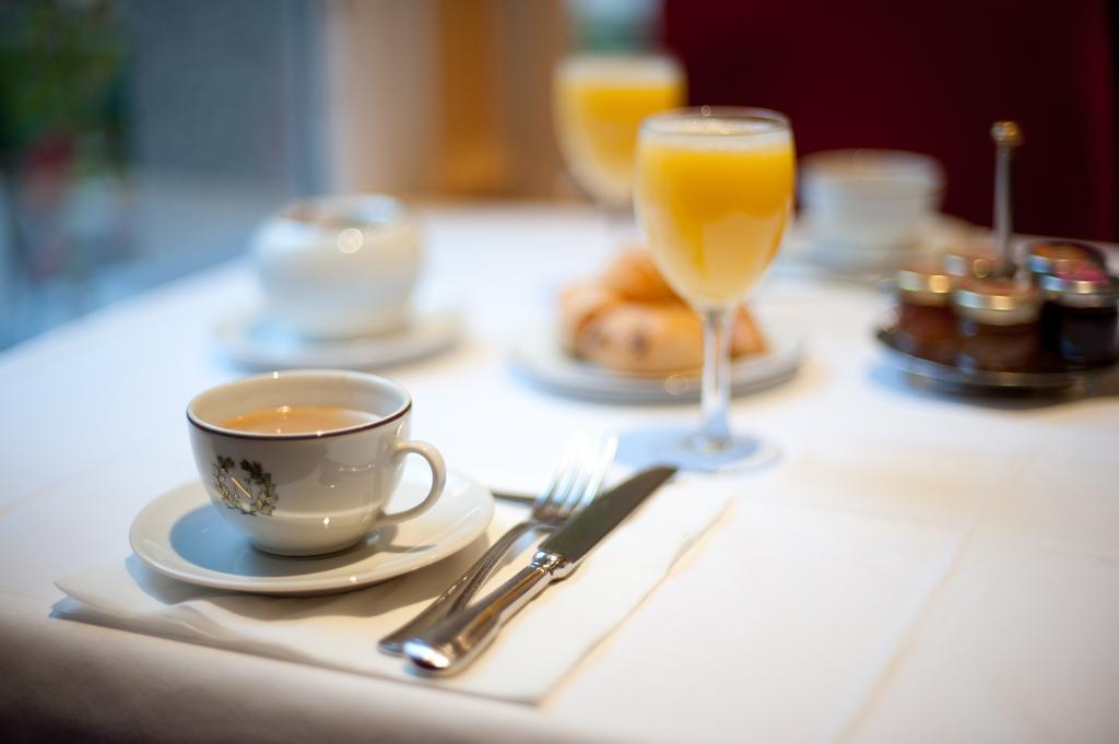Hotel Restaurant Napoleon Fontainebleau Eksteriør bilde